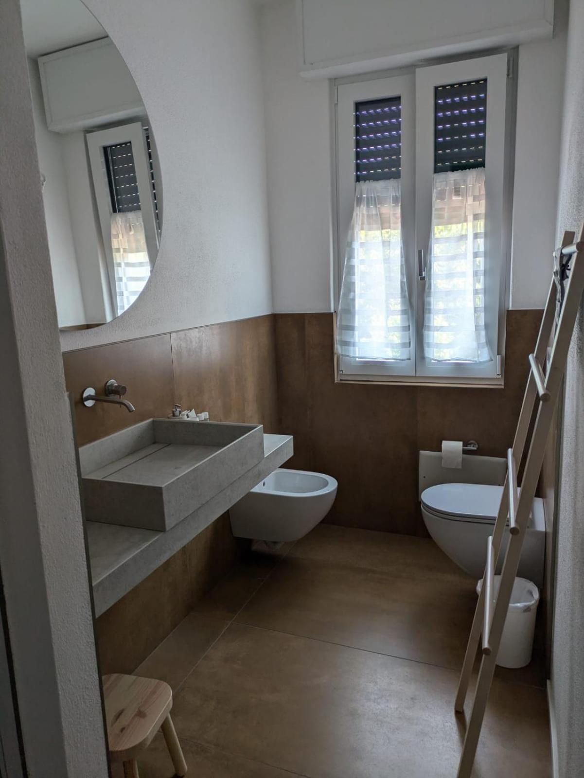 Brebbia B&B Colori Del Lago الغرفة الصورة