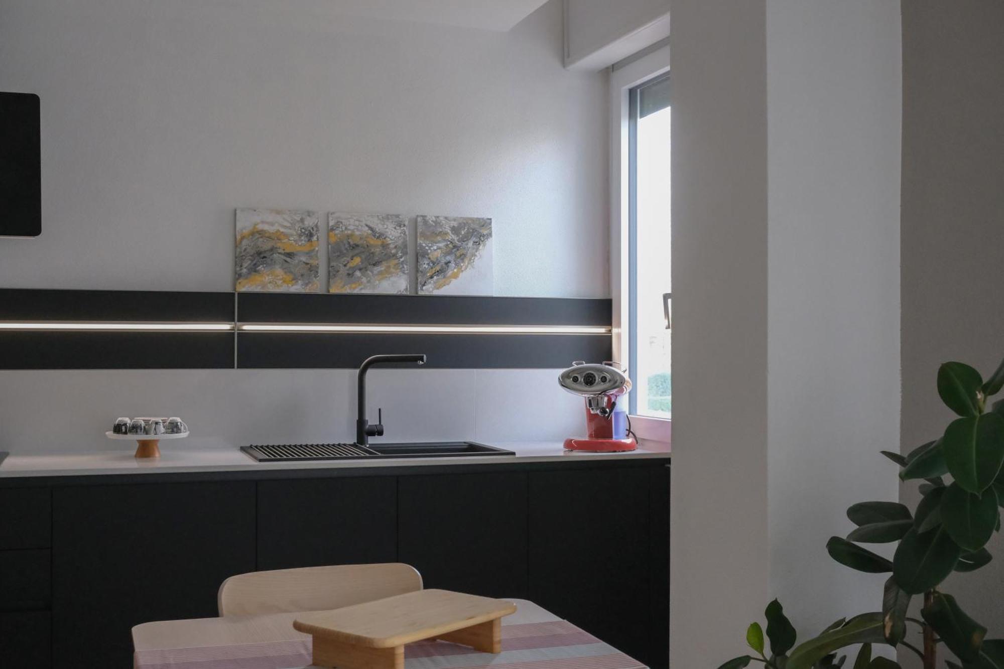 Brebbia B&B Colori Del Lago المظهر الخارجي الصورة